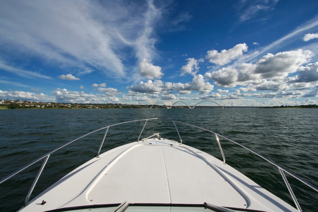 O que um imóvel precisa ter para guardar um barco ou lancha?